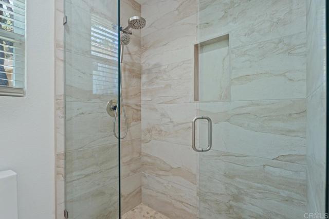 Detail Gallery Image 47 of 75 For 2327 Falkirk Row, La Jolla,  CA 92037 - 3 Beds | 3/1 Baths