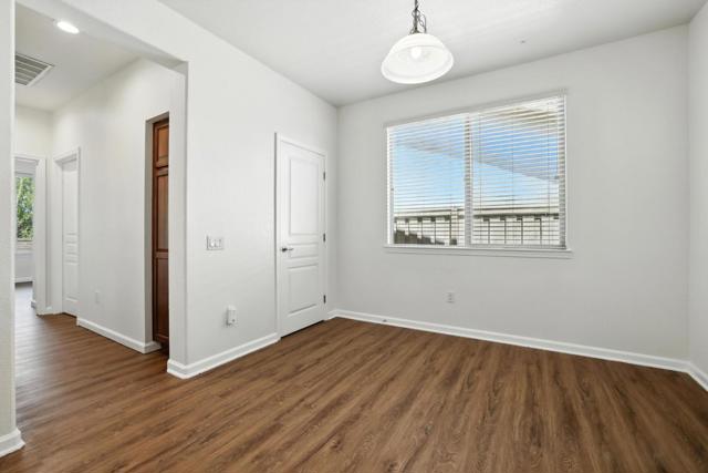 1826 Grand Pheasant Lane, Lincoln CA: https://media.crmls.org/mediaz/aab34915-5889-4f52-9103-205924f18d1d.jpg