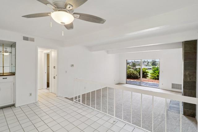 Detail Gallery Image 3 of 31 For 1964 Fairway Circle Dr, San Marcos,  CA 92078 - 2 Beds | 2 Baths
