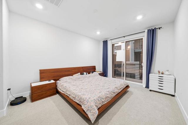 581 Yale Way, San Jose CA: https://media.crmls.org/mediaz/aab3c89b-bf78-4019-a664-4fe52cb4923e.jpg