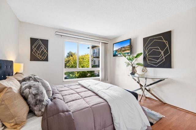 845 N Humboldt Street, San Mateo CA: https://media.crmls.org/mediaz/aab598b0-7cf6-4326-8d56-a2a48bb17f46.jpg