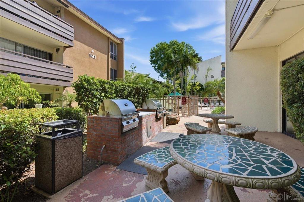 1615 Hotel Circle - photo 19