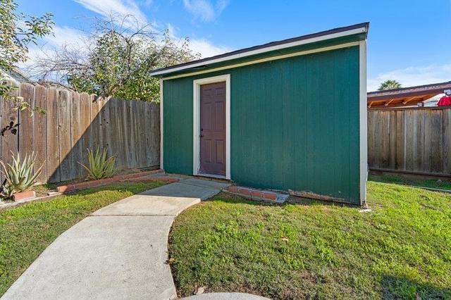 176 Laumer Avenue, San Jose CA: https://media.crmls.org/mediaz/aab6d364-ce87-47f3-8103-93b3c4d32143.jpg