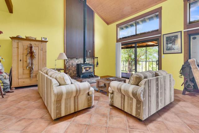 38483 Milpitas Road,  CA: https://media.crmls.org/mediaz/aab6e05a-ff47-4582-bacf-d42869597f66.jpg