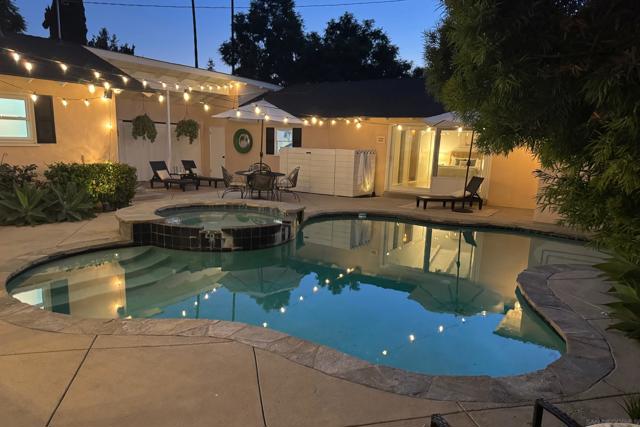 2602 N Louise, Santa Ana CA: https://media.crmls.org/mediaz/aab743a4-3eba-48d7-a221-ff8391d5ef60.jpg