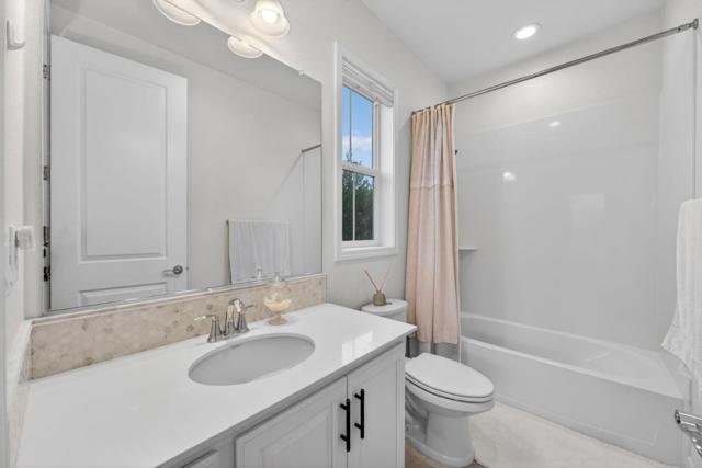 1360 Golden Eagle Drive, Morgan Hill CA: https://media.crmls.org/mediaz/aab7cd38-a832-4f93-954a-ead2c287a91e.jpg