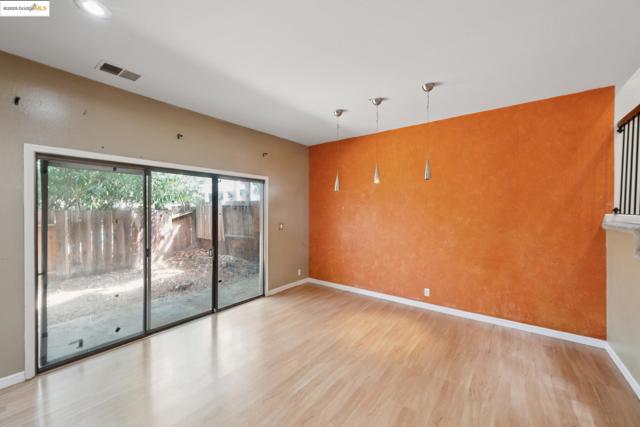3241 Monika Lane, Hayward CA: https://media.crmls.org/mediaz/aab95a2f-1de4-4f7e-a8fe-162c037b2210.jpg