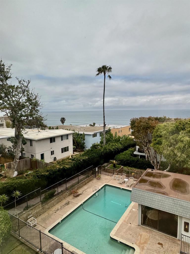 424 Stratford Court - photo 8