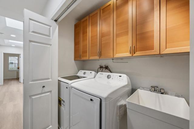 600 Willow Road, Menlo Park CA: https://media.crmls.org/mediaz/aabb76d8-c228-4bc2-b469-94f8103179da.jpg