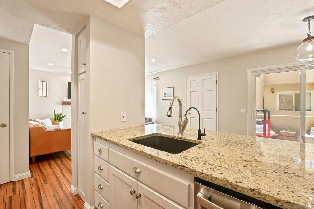 2608 Broadway - photo 16