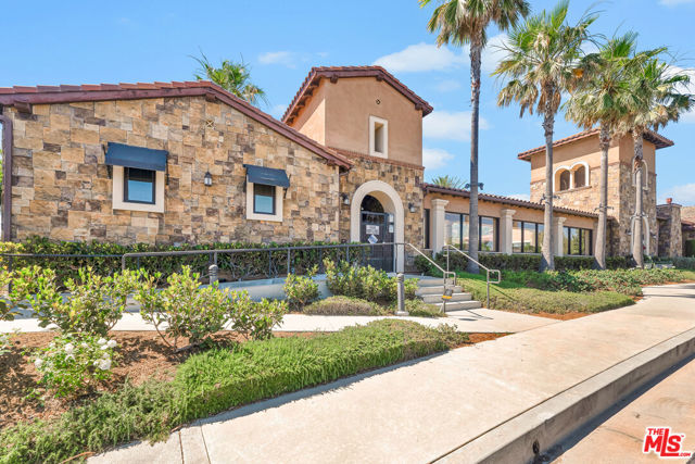 11945 Mirabel Way, Porter Ranch CA: https://media.crmls.org/mediaz/aabd3b3c-60c1-49c7-99e2-eaeecf464e09.jpg