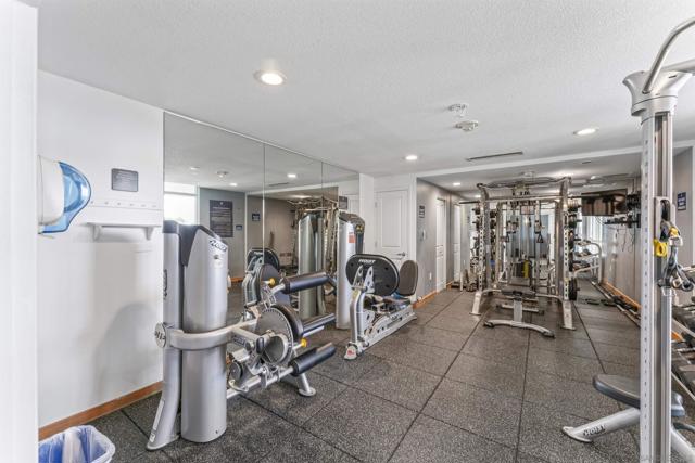 850 Beech Street, San Diego CA: https://media.crmls.org/mediaz/aabdaa1d-b4b0-4ba2-9d5e-bdce950f1ed7.jpg