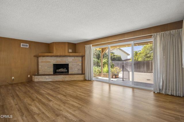 Detail Gallery Image 10 of 39 For 363 Seton Hall Ave, Ventura,  CA 93003 - 4 Beds | 2/1 Baths