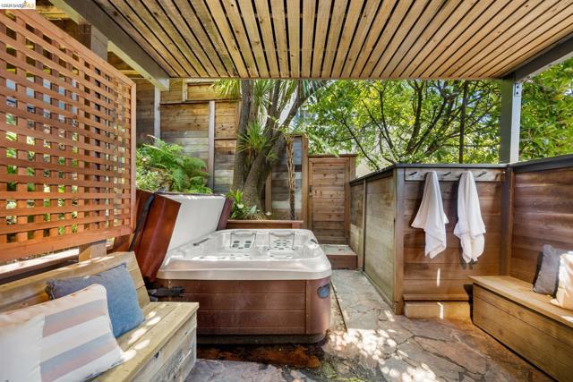 Image 43 of 52 For 85 El Camino Real