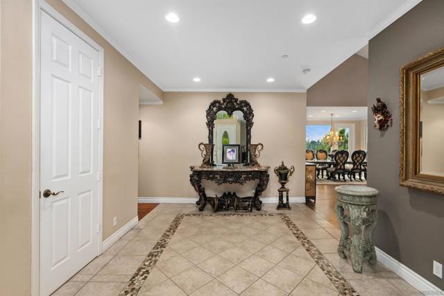 1566 Plantation Way, El Cajon CA: https://media.crmls.org/mediaz/aabf0e35-a0bb-4dd8-b8e6-a8f38c4557bc.jpg