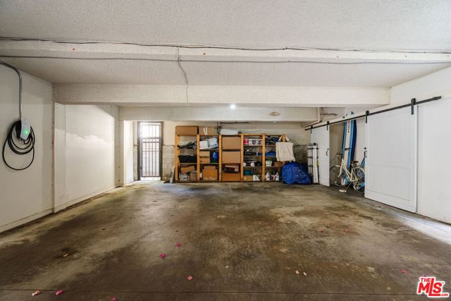 2 Bed Home for Sale in Venice, California
