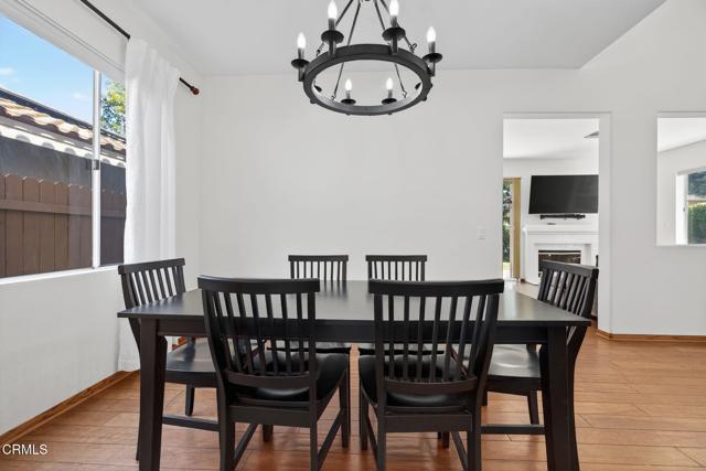 5004 Ladera Vista Drive, Camarillo CA: https://media.crmls.org/mediaz/aac0f48c-fcd6-4341-a5c2-7bcba378f883.jpg