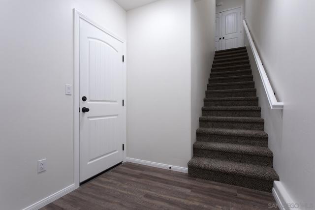 5972 Lauretta Street, San Diego CA: https://media.crmls.org/mediaz/aac311b5-ef16-4529-b27e-d23ee14f963a.jpg