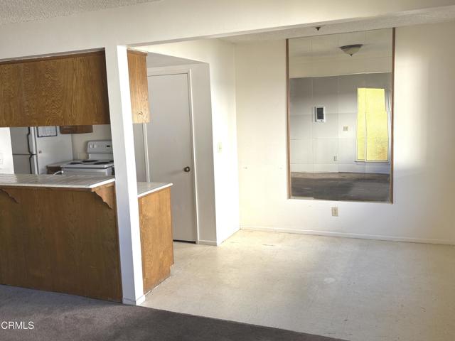 Detail Gallery Image 4 of 9 For 2615 Yardarm Ave, Port Hueneme,  CA 93041 - 2 Beds | 1 Baths