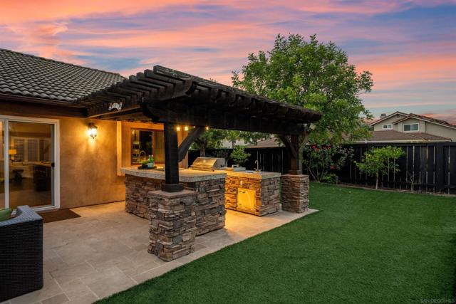 Image 19 of 33 For 10793 Via Cimborio Cir