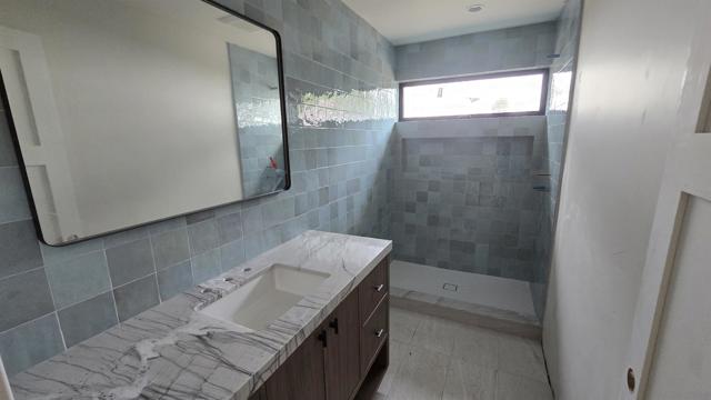 Image 13 of 25 For 227 Hill Dr  