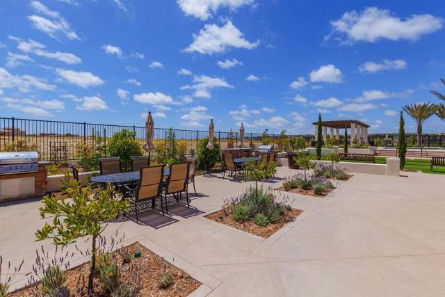 1703 O'CONNOR AVE, Chula Vista CA: https://media.crmls.org/mediaz/aac5d4ef-274b-4bd7-a3d3-b839da9e7dca.jpg