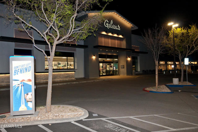 Gelson's - Oakbrook Shopping Center