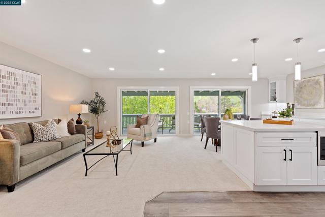 1161 Leisure Ln, Walnut Creek CA: https://media.crmls.org/mediaz/aac859f0-96b5-40d7-97b6-7fc7737f7160.jpg