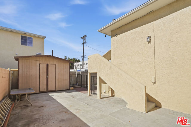 1147 S Westlake Avenue, Los Angeles CA: https://media.crmls.org/mediaz/aac8c431-7b26-49f5-a1b0-9d01b3486b40.jpg