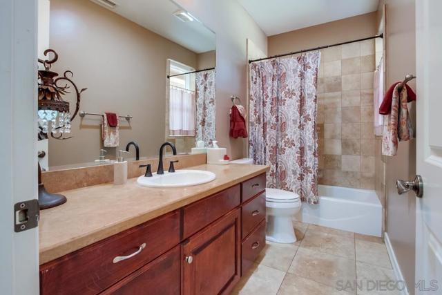 Image 22 of 44 For 16270 Pauma Valley Dr
