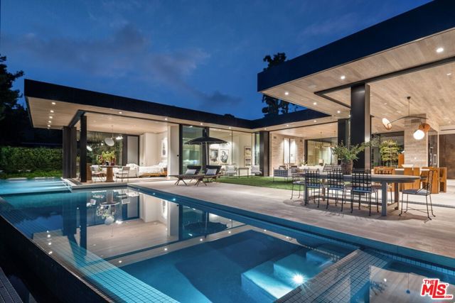 1335 Carla Lane, Beverly Hills CA: https://media.crmls.org/mediaz/aacb3144-1111-48a4-98ec-204fbe3cb5bc.jpg