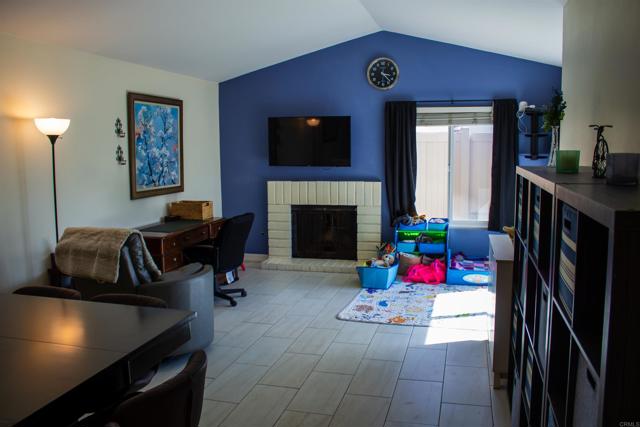 Detail Gallery Image 16 of 33 For 10385 Seth Way, Santee,  CA 92071 - 3 Beds | 2 Baths