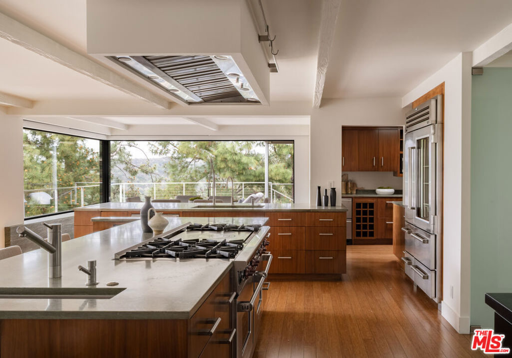 MLS #25520841 image #13