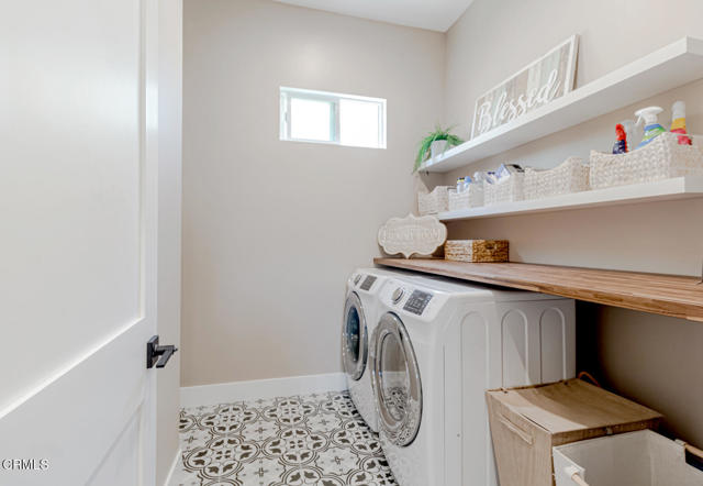 Detail Gallery Image 25 of 29 For 2920 Fairmount Ave, La Crescenta,  CA 91214 - 6 Beds | 4/1 Baths