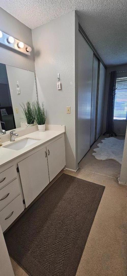 205 Del Valle Circle, El Sobrante CA: https://media.crmls.org/mediaz/aacc9f2b-c853-4d0f-971d-0e562137f6ae.jpg