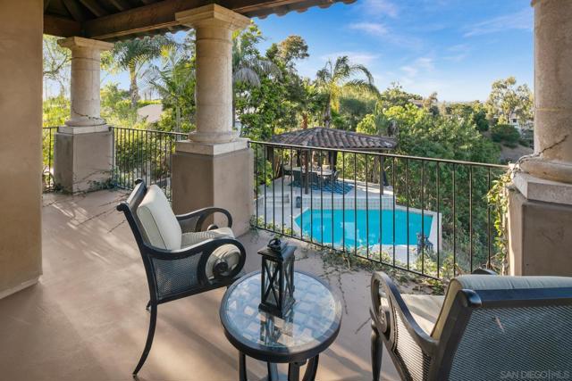 4915 Eyrie Rd, San Diego CA: https://media.crmls.org/mediaz/aaccbcd2-cd50-4fdc-94e8-5e9c2e4a0b2b.jpg