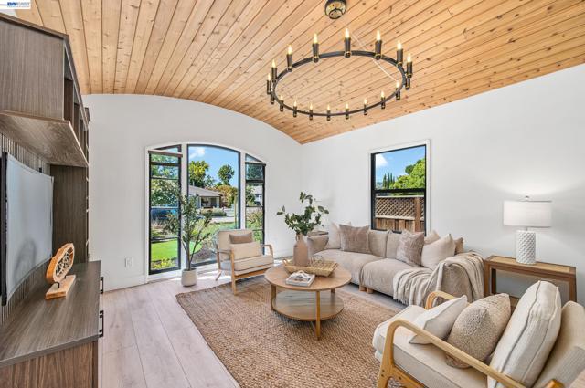 Image 1 of 49 For 4073 Stanley Blvd