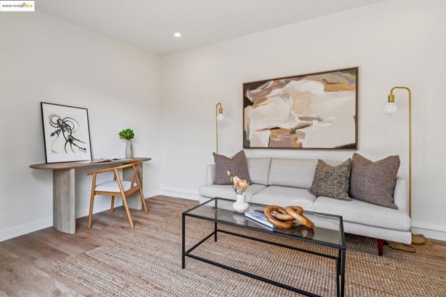 533 Lewis Ave, San Leandro CA: https://media.crmls.org/mediaz/aacddb49-2282-4373-9f46-b1ded8a9277f.jpg