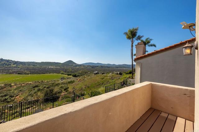 Detail Gallery Image 29 of 66 For 631 Concerto Glen, Escondido,  CA 92025 - 3 Beds | 2/1 Baths