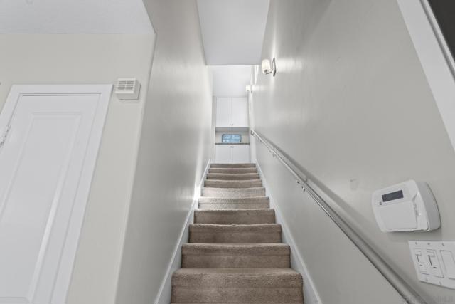 735 Jersey Court, San Diego CA: https://media.crmls.org/mediaz/aacf7804-a5eb-4db0-9175-b1947bca50e3.jpg