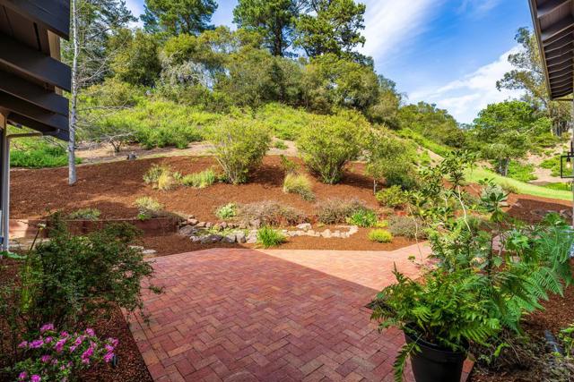 407 Quail Run, Aptos CA: https://media.crmls.org/mediaz/aacf9039-57a3-4637-9920-4fa2b639458a.jpg