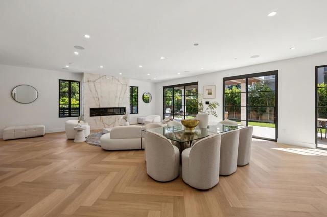 265 Coleridge Ave, Palo Alto CA: https://media.crmls.org/mediaz/aacfd1cb-8f94-4b8e-a8ca-00a6ccb7417a.jpg