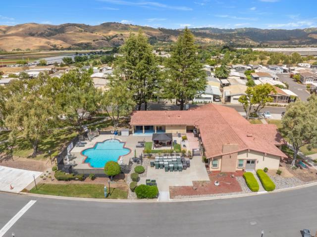 275 Burnett Avenue, Morgan Hill CA: https://media.crmls.org/mediaz/aad03391-43e3-4d2f-9842-a5e05a9b33ab.jpg