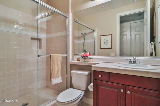 Full Bathroom En Suite 3