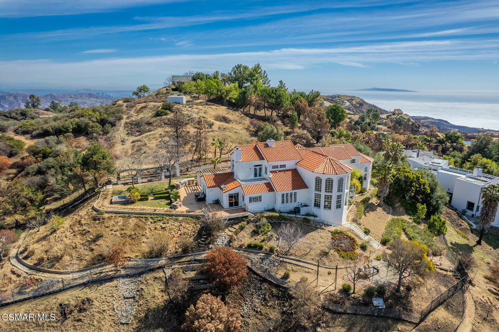 MLS #225000933 img 44