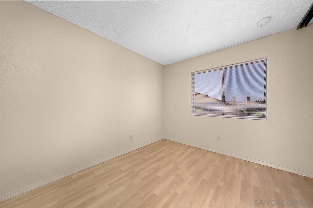 MLS #250032426SD image #11