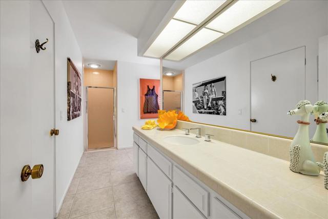 ... with En-Suite Bathroom