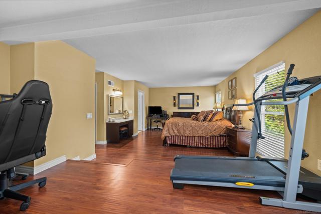 9014 Stargaze Ave, San Diego CA: https://media.crmls.org/mediaz/aad51eb5-8907-43ad-b585-829a25bdd208.jpg