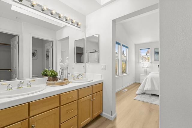 87 Chester Circle, Los Altos CA: https://media.crmls.org/mediaz/aad6b728-9441-4fa3-8e3e-8c6ec2791333.jpg