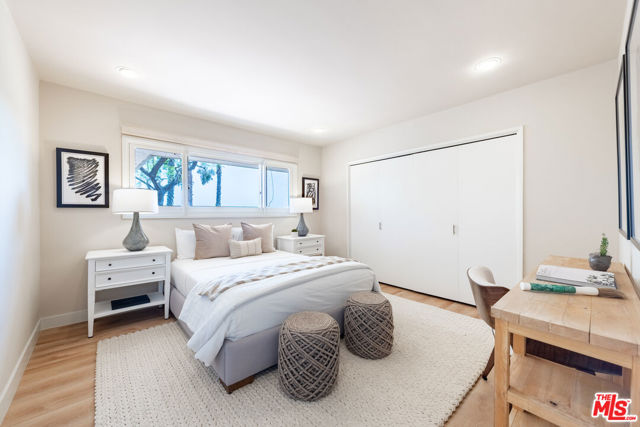 16331 Tudor Drive, Encino CA: https://media.crmls.org/mediaz/aad72e0c-df71-4c0a-8812-e0250ada7ca6.jpg